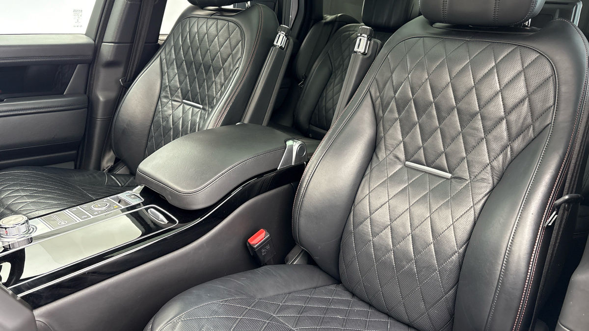 Land Rover Range Rover Image 5