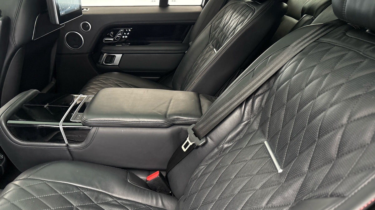 Land Rover Range Rover Image 6