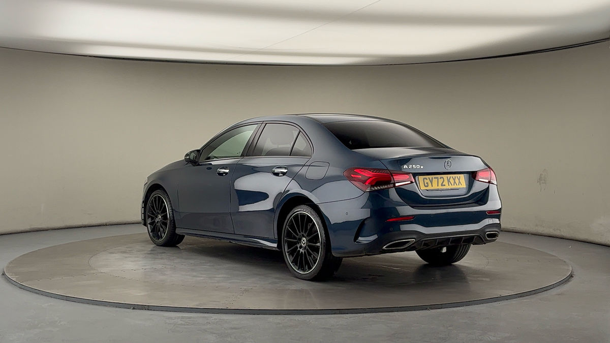 Mercedes-Benz A Class Image 24