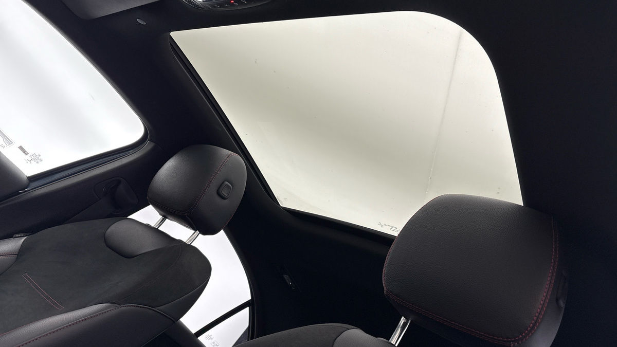 Mercedes-Benz A Class Image 2