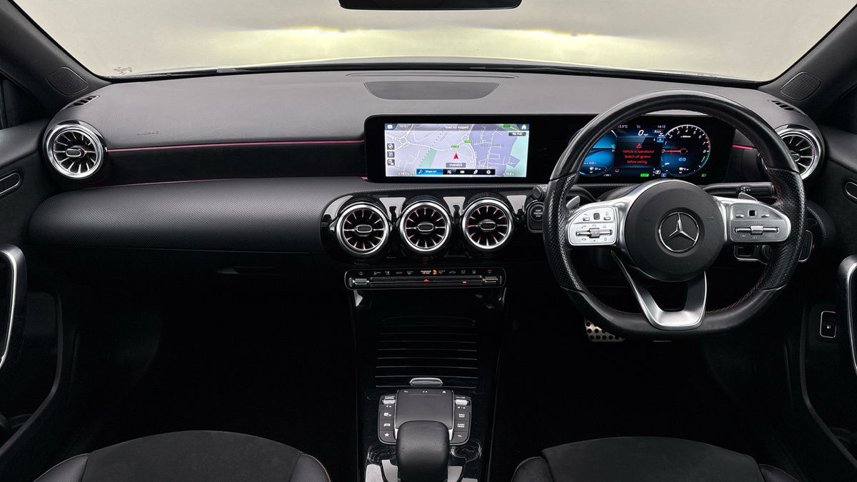 Mercedes-Benz A Class Image 18