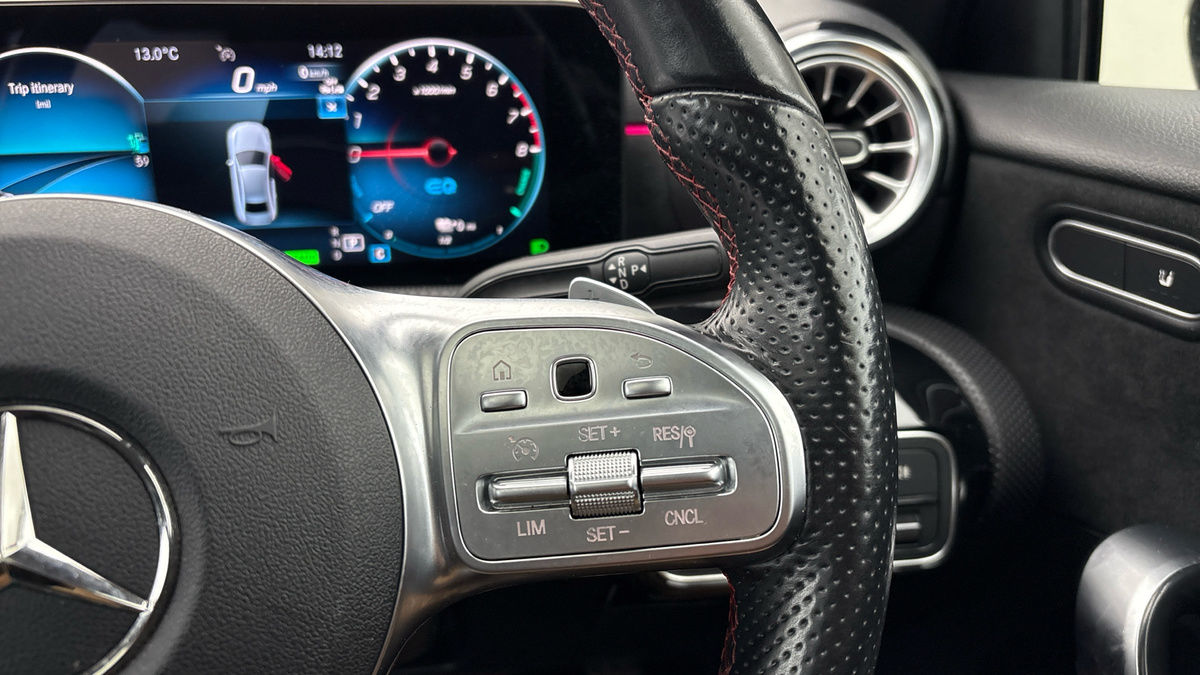 Mercedes-Benz A Class Image 20