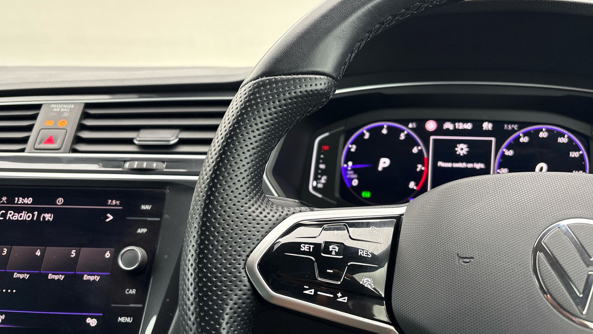 Volkswagen Tiguan Image 21