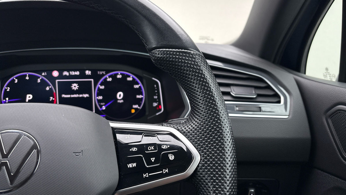 Volkswagen Tiguan Image 22