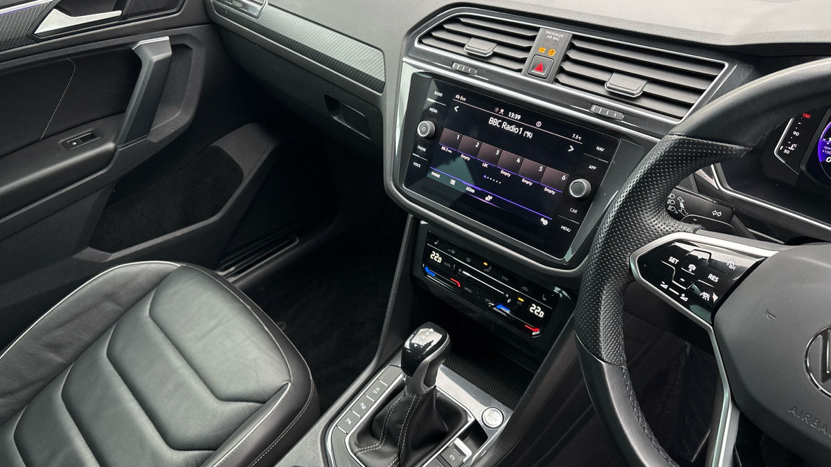 Volkswagen Tiguan Image 16