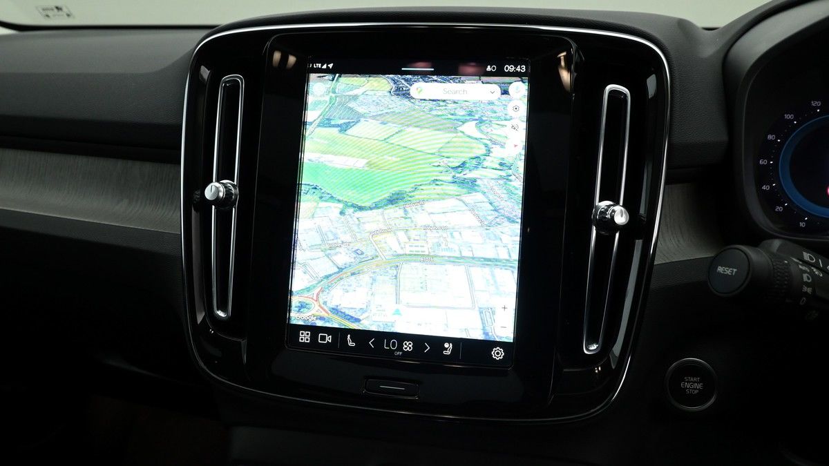 Volvo XC40 Image 14