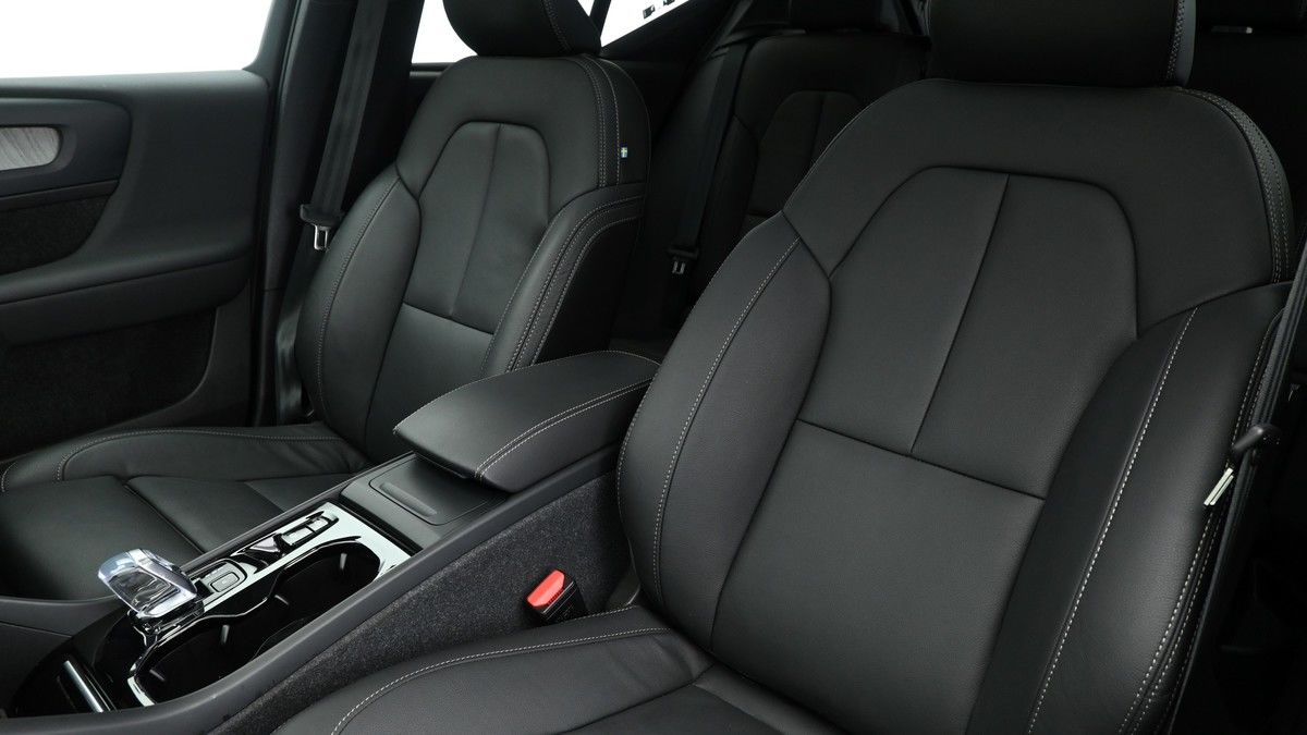 Volvo XC40 Image 4