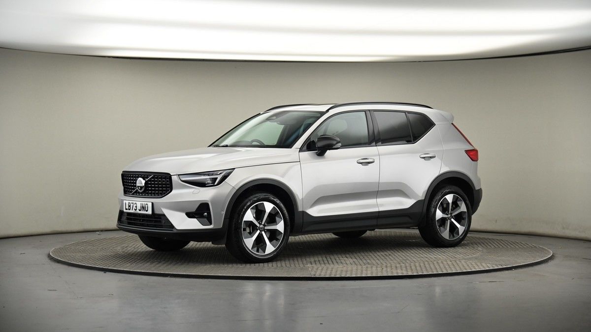 More views of Volvo XC40