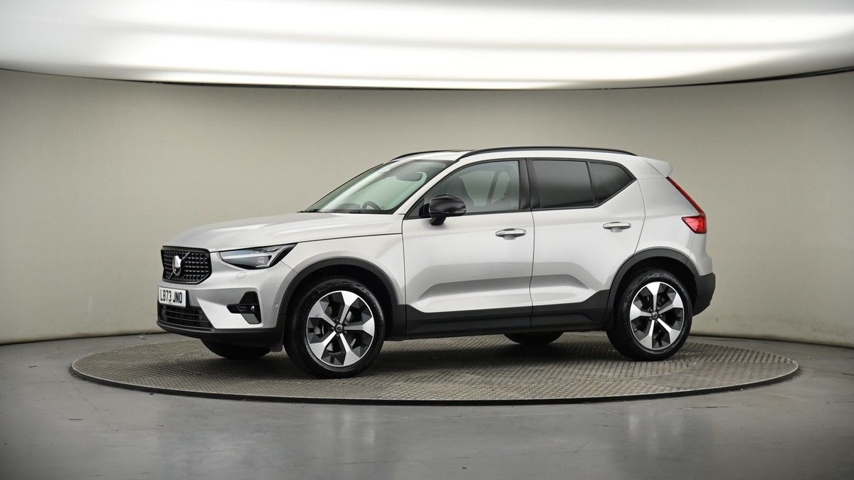 More views of Volvo XC40