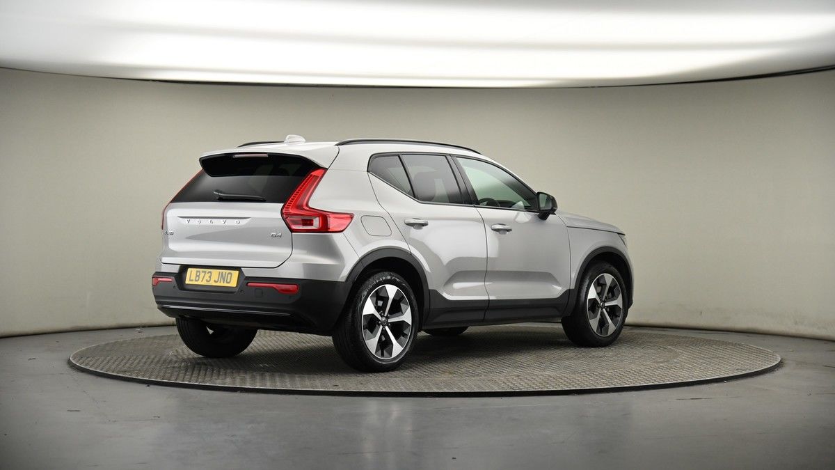 More views of Volvo XC40