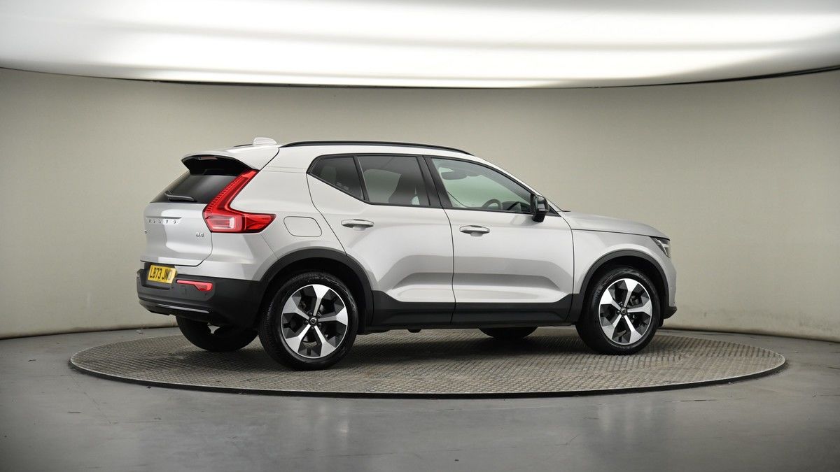 More views of Volvo XC40
