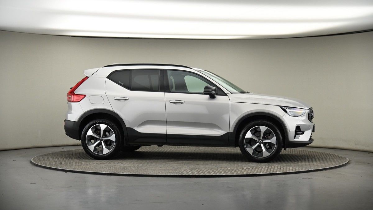 More views of Volvo XC40