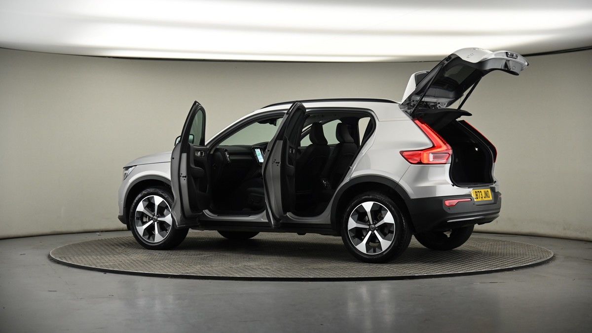 More views of Volvo XC40