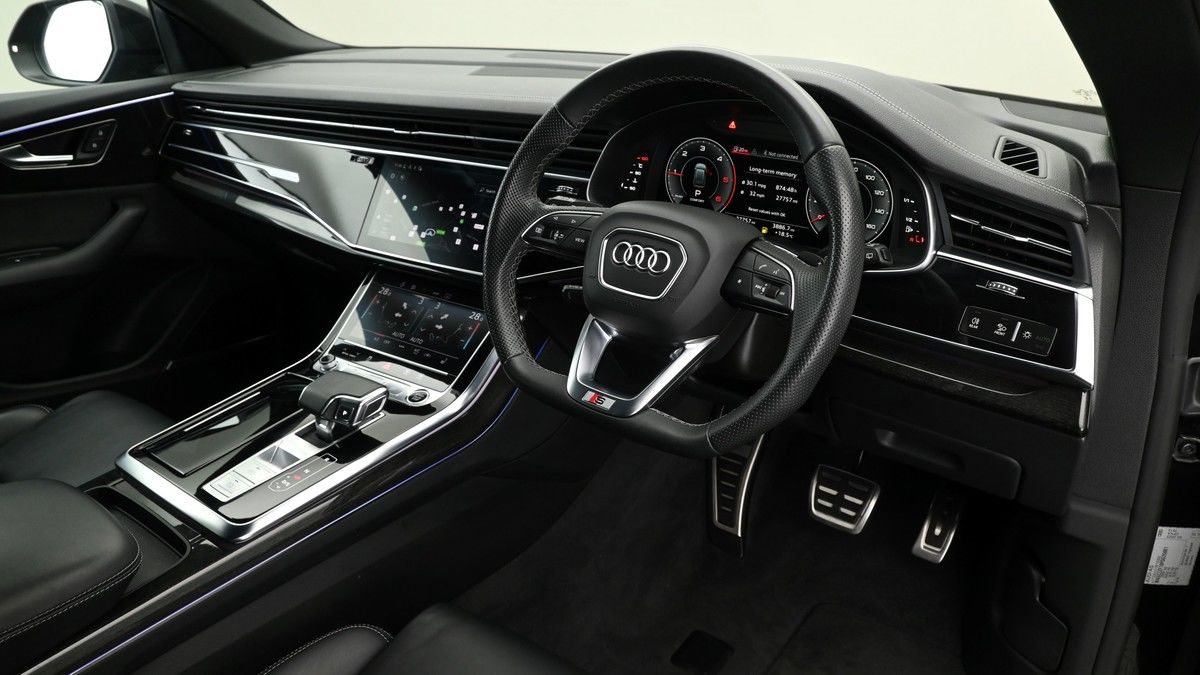 Audi Q8 Image 7