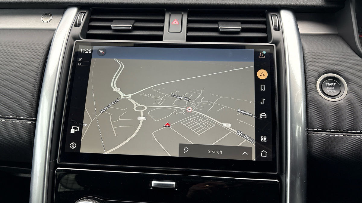 Land Rover Discovery Image 17