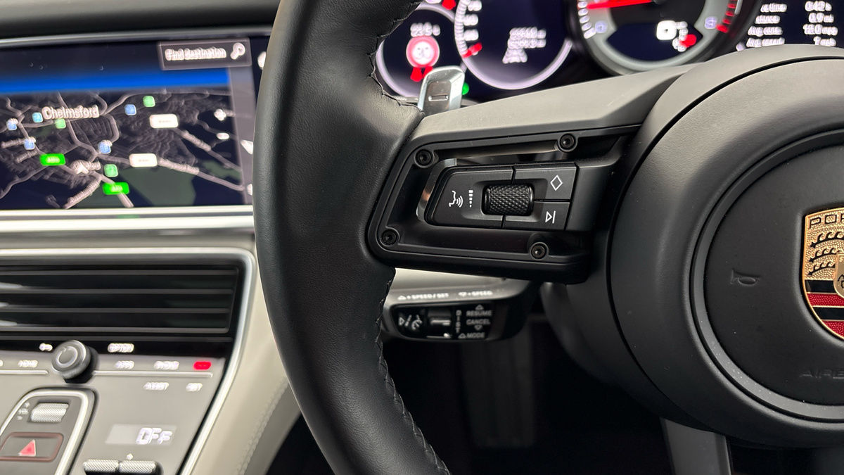 Porsche Panamera Image 13