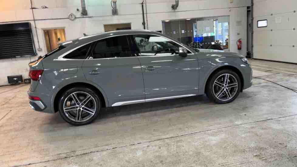 More views of Audi SQ5