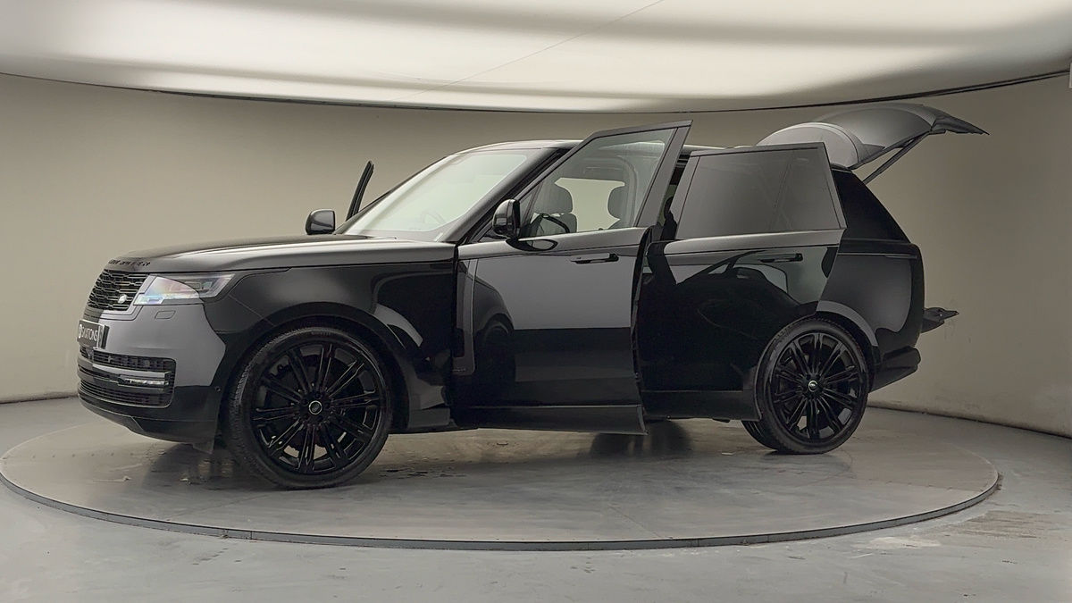 More views of Land Rover Range Rover