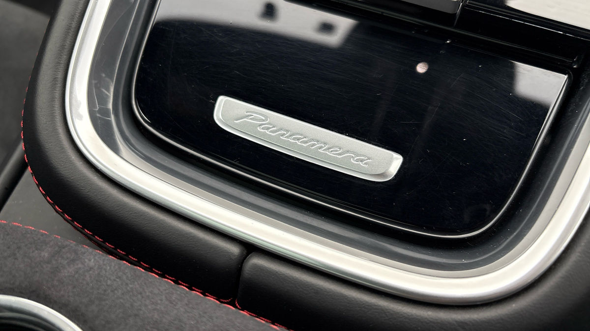 Porsche Panamera Image 29