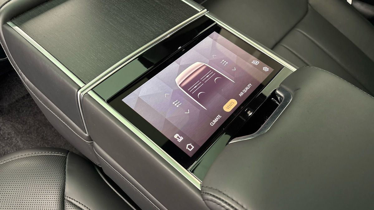 Land Rover Range Rover Image 26