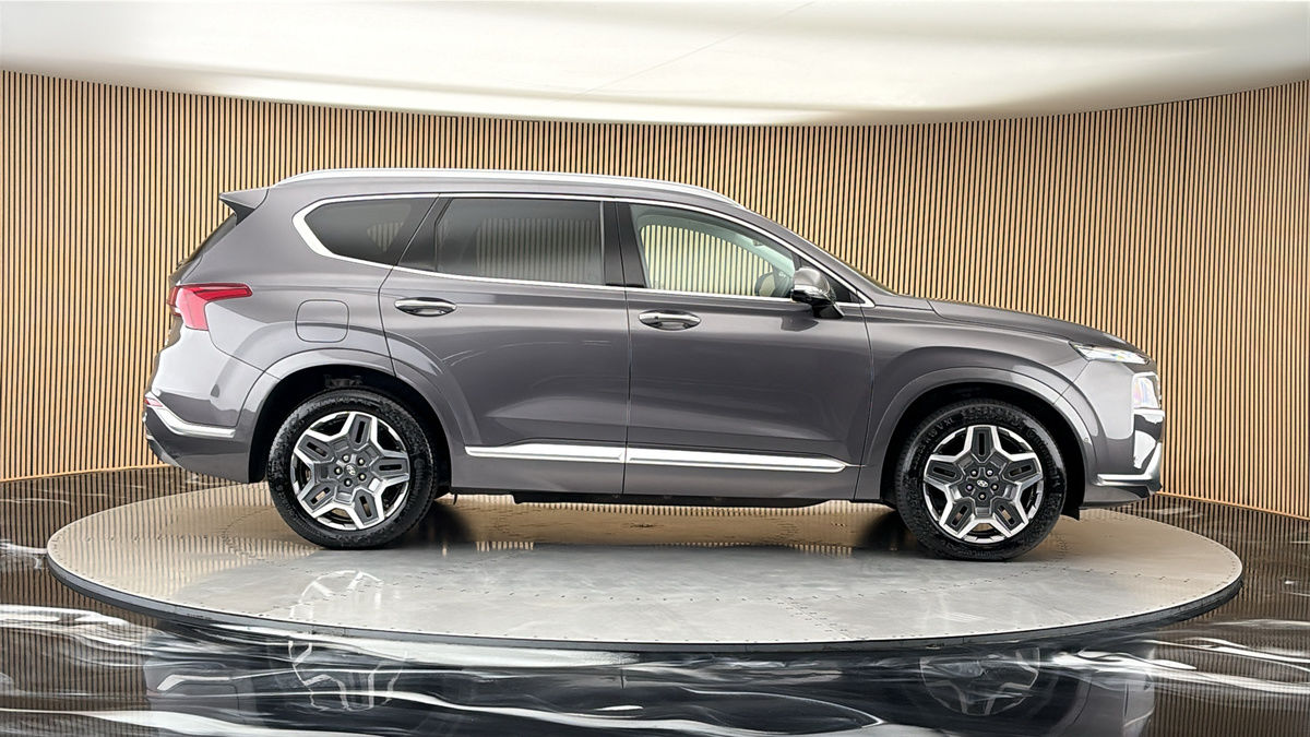 Hyundai Santa Fe Image 16