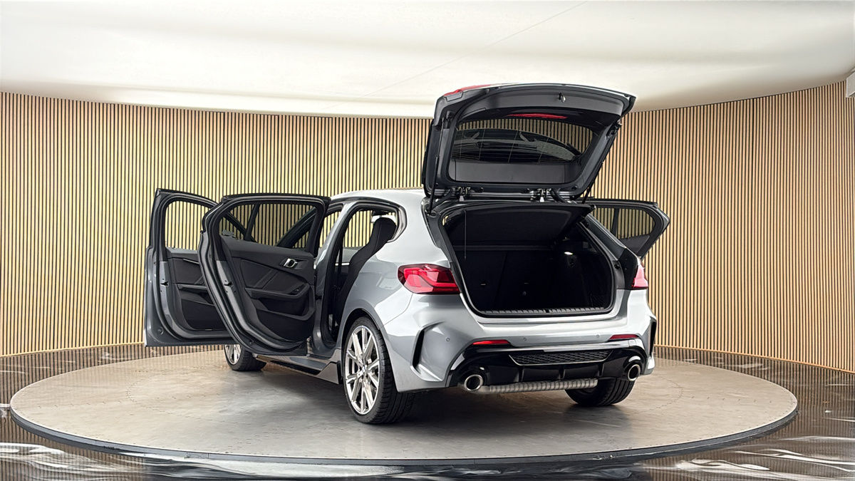 More views of BMW 1 Series