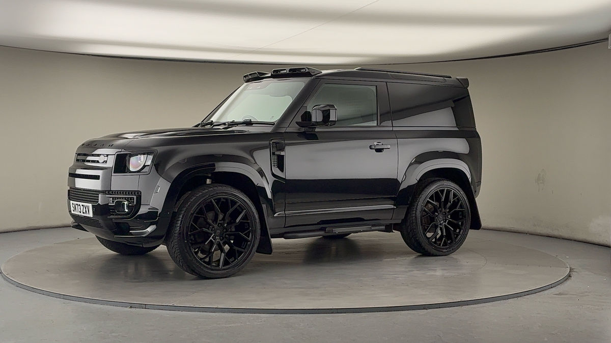 More views of Land Rover Defender 90