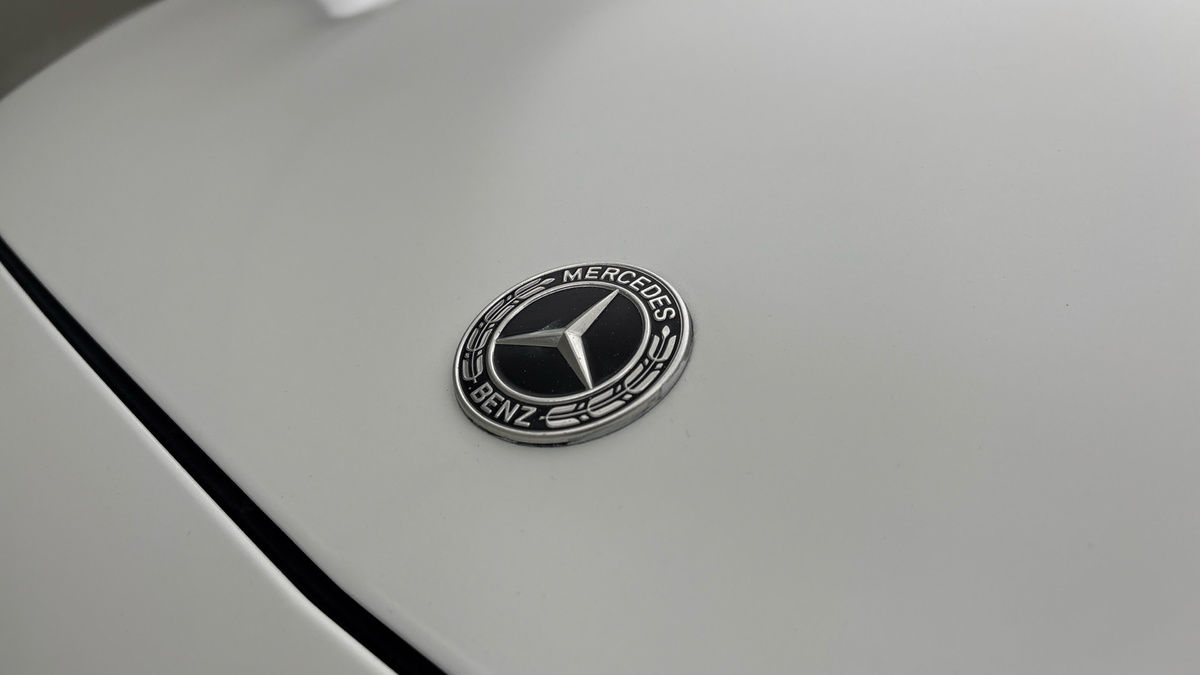 Mercedes-Benz E Class Image 24