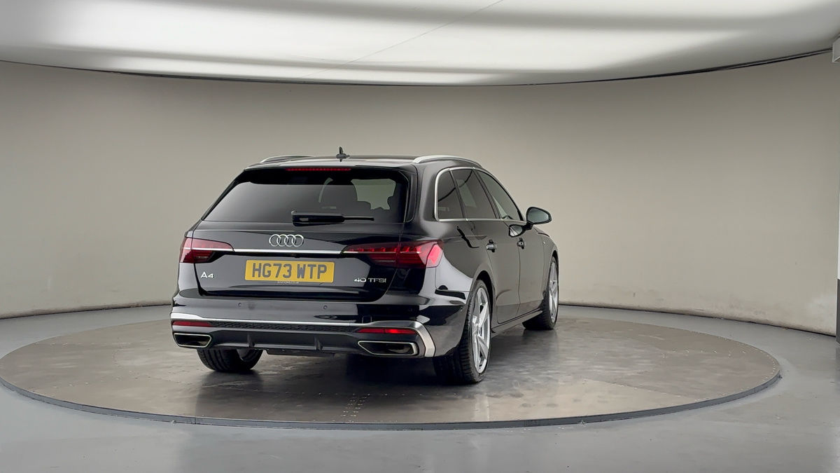 More views of Audi A4 Avant