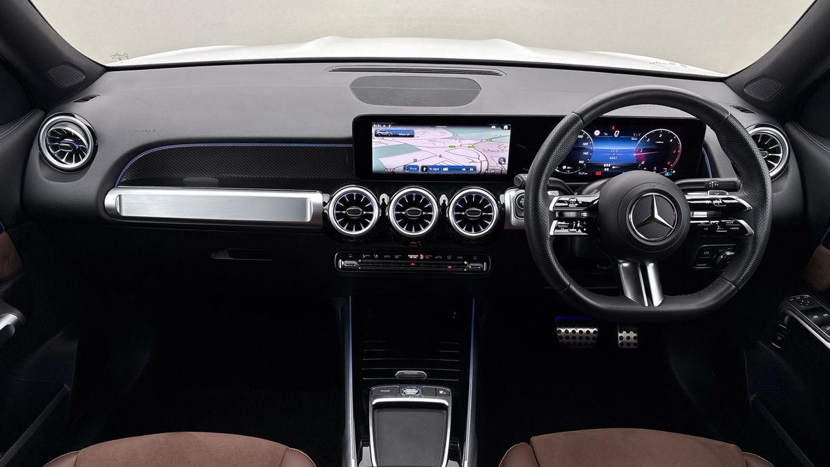 Mercedes-Benz GLB Image 12