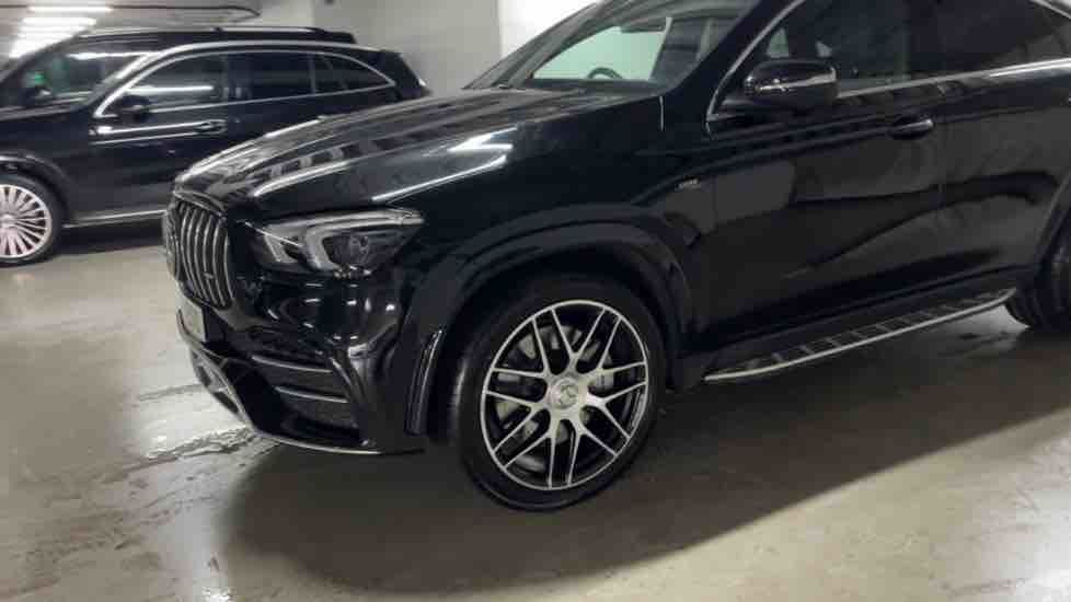 More views of Mercedes-Benz GLE