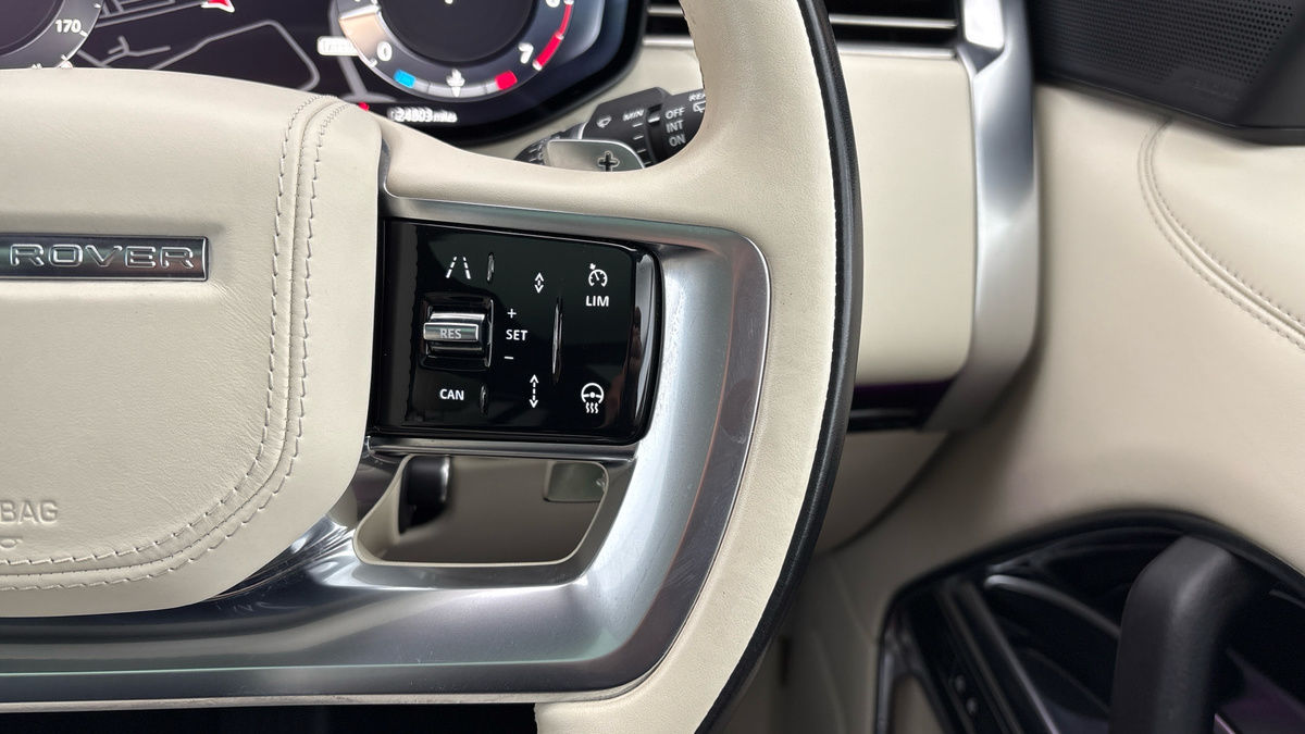 Land Rover Range Rover Image 14