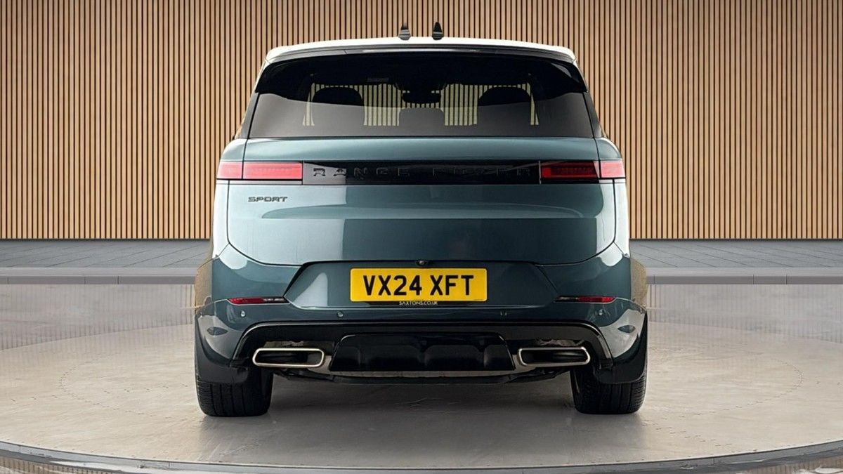 Land Rover Range Rover Sport Image 4