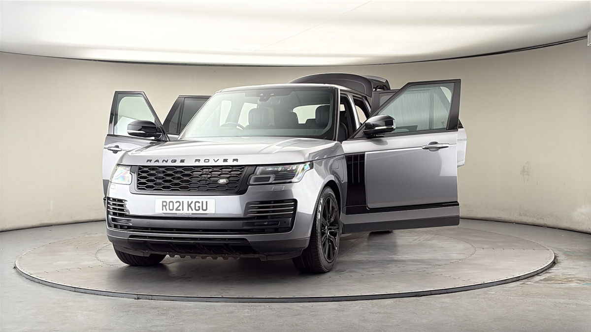 More views of Land Rover Range Rover