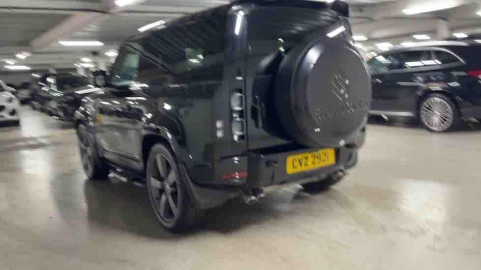 More views of Land Rover Defender 90