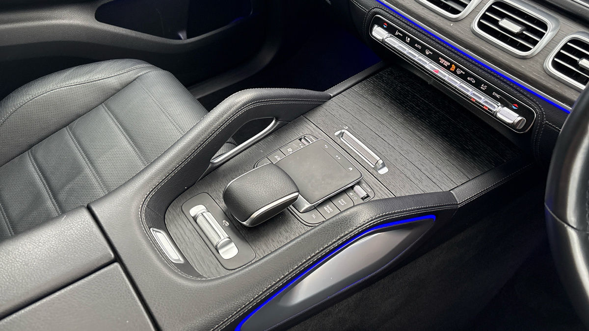 Mercedes-Benz GLE Image 18