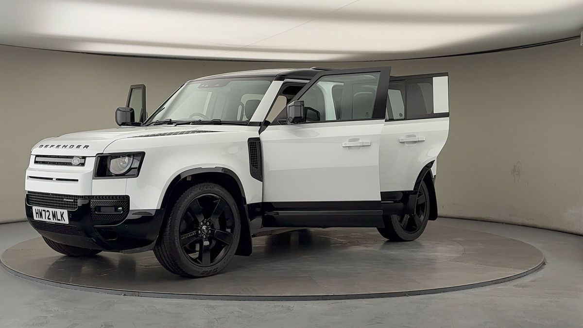 More views of Land Rover Defender 110