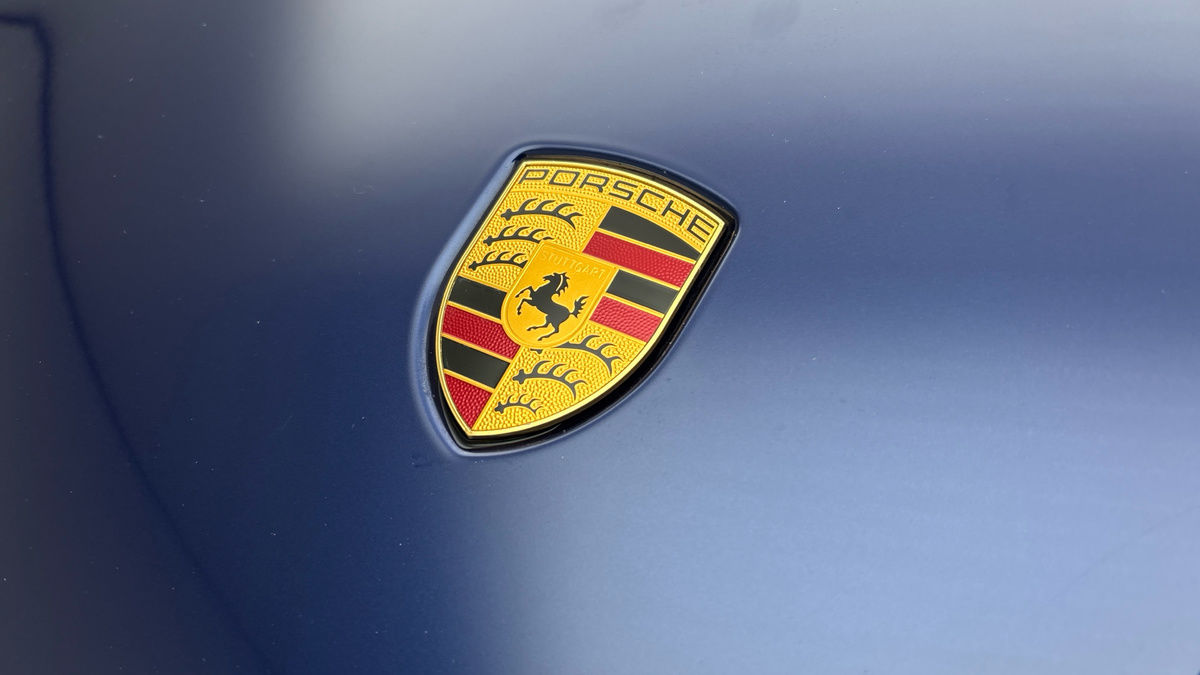 Porsche Taycan Image 25