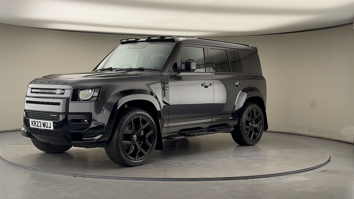 Land Rover Defender 110 Urban Image 20