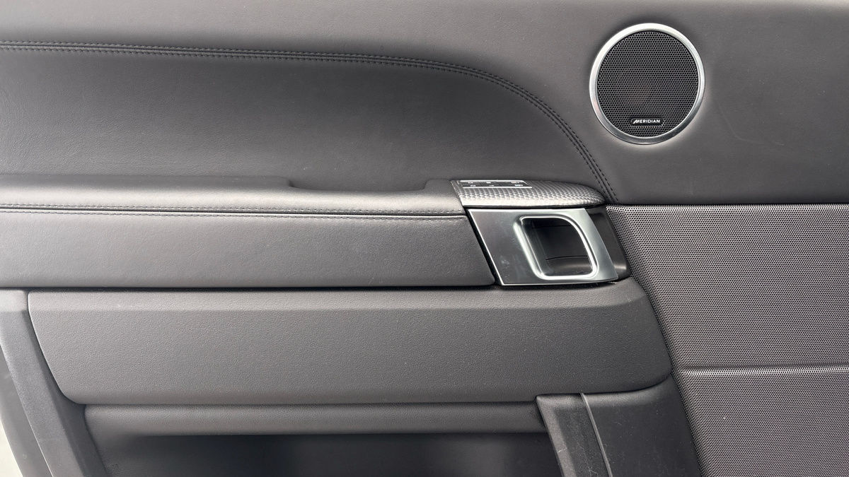 Land Rover Range Rover Sport Image 19