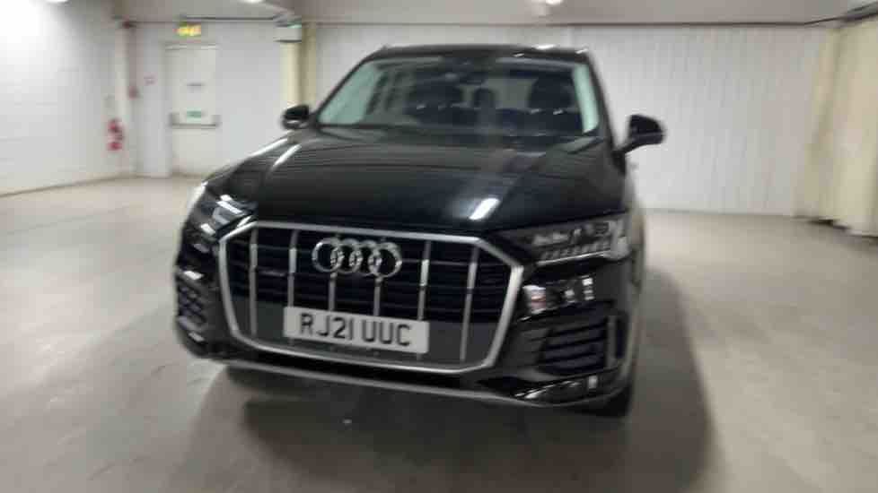 More views of Audi Q7