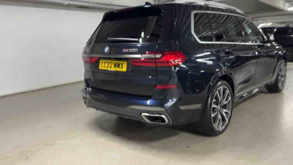 More views of BMW X7