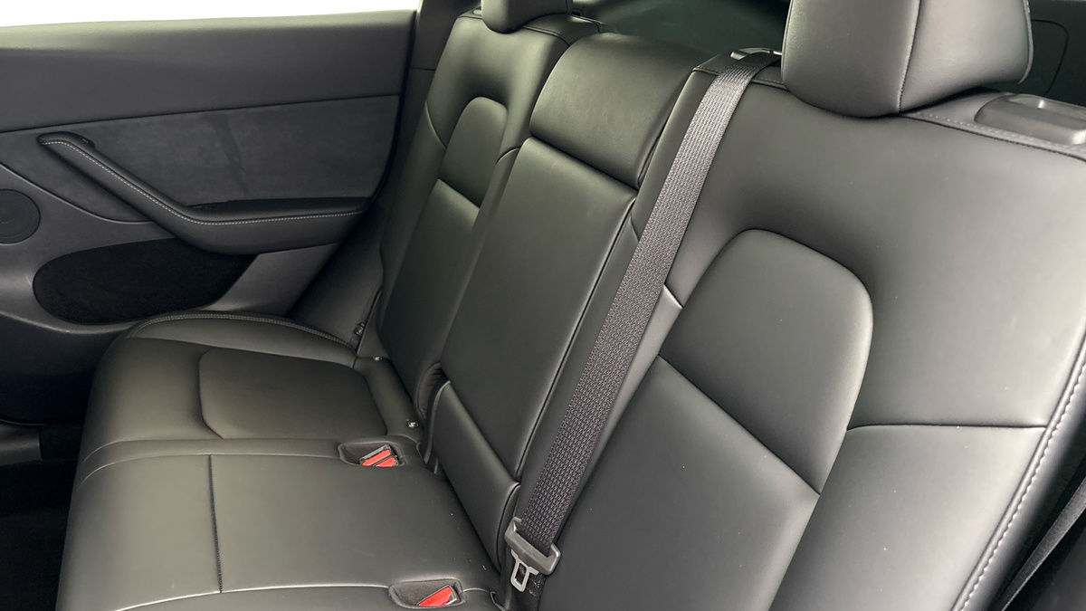 Tesla Model Y Image 8