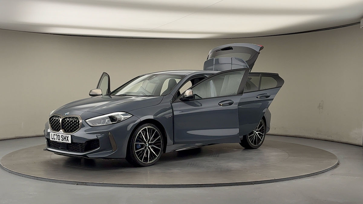 BMW 1 Series Image 22