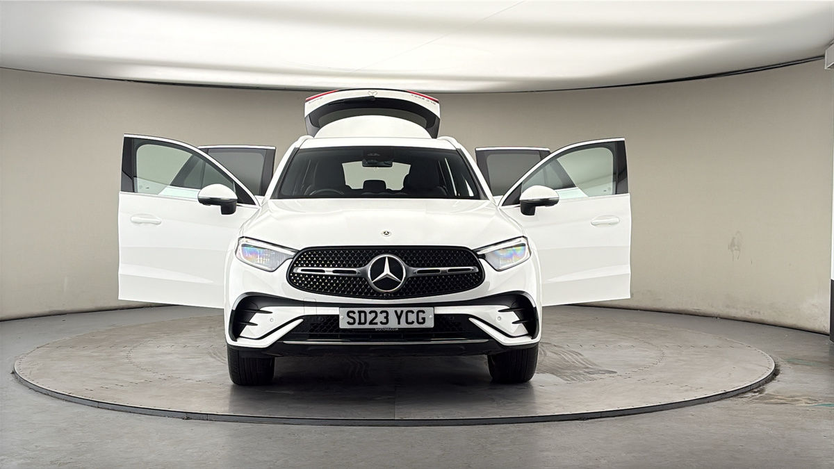 More views of Mercedes-Benz GLC