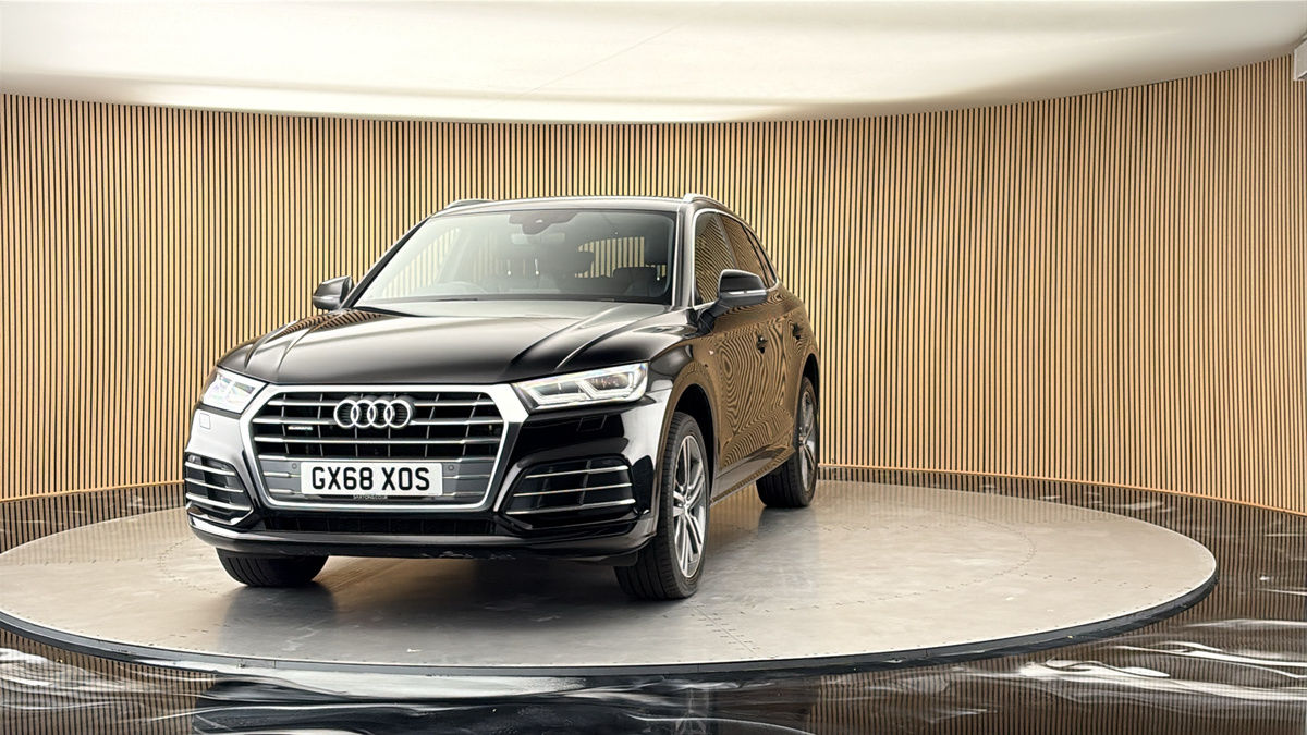 More views of Audi Q5