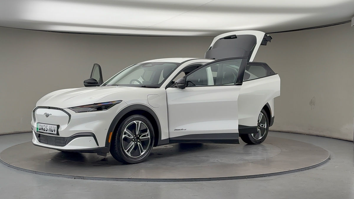 Ford Mustang Mach-E Image 23