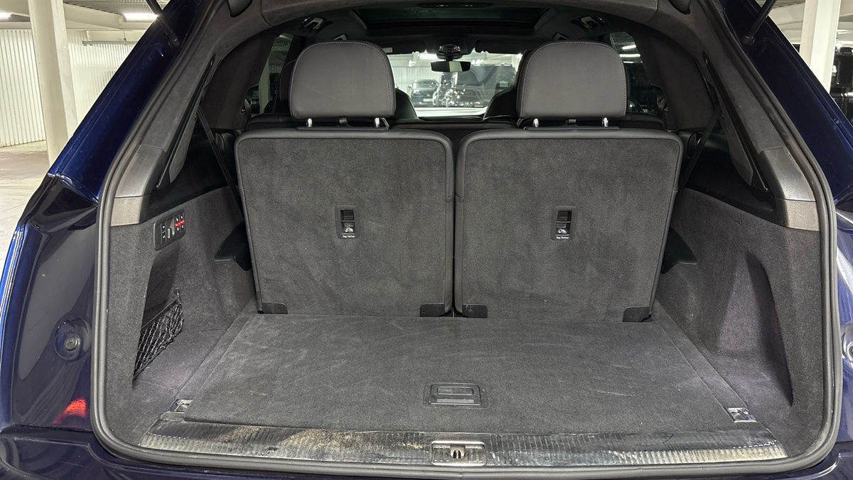 Audi Q7 Image 11