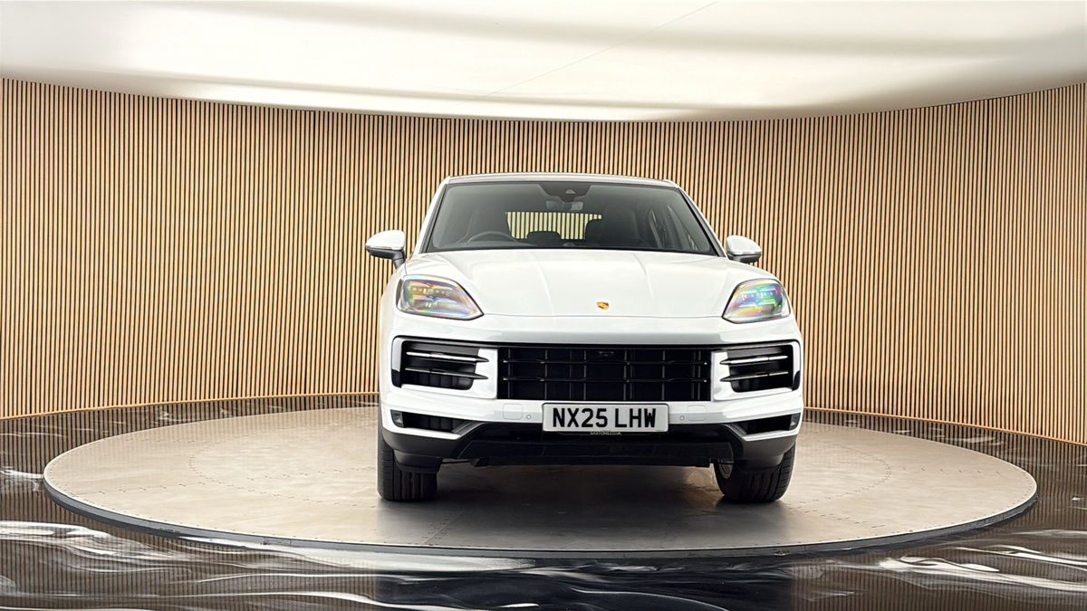 More views of Porsche Cayenne
