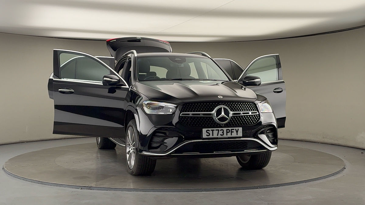More views of Mercedes-Benz GLE